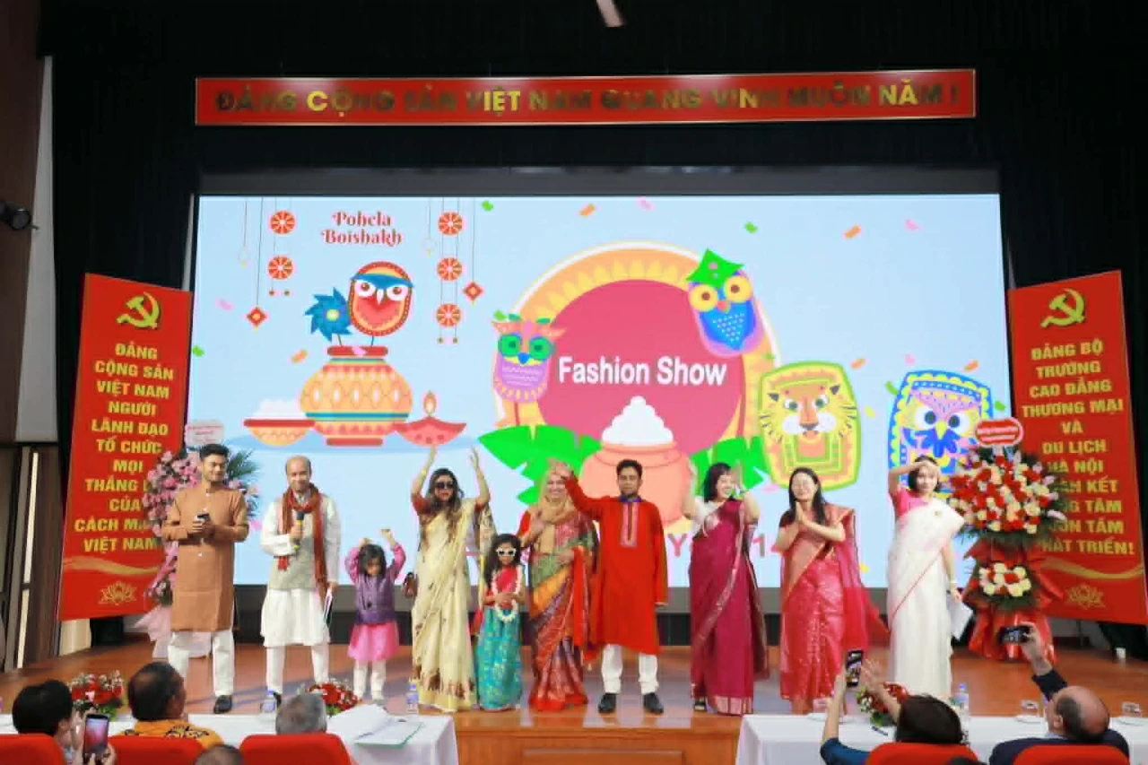 Hòa mình vào không gian Tết cổ truyền Bangladesh tại Hà Nội