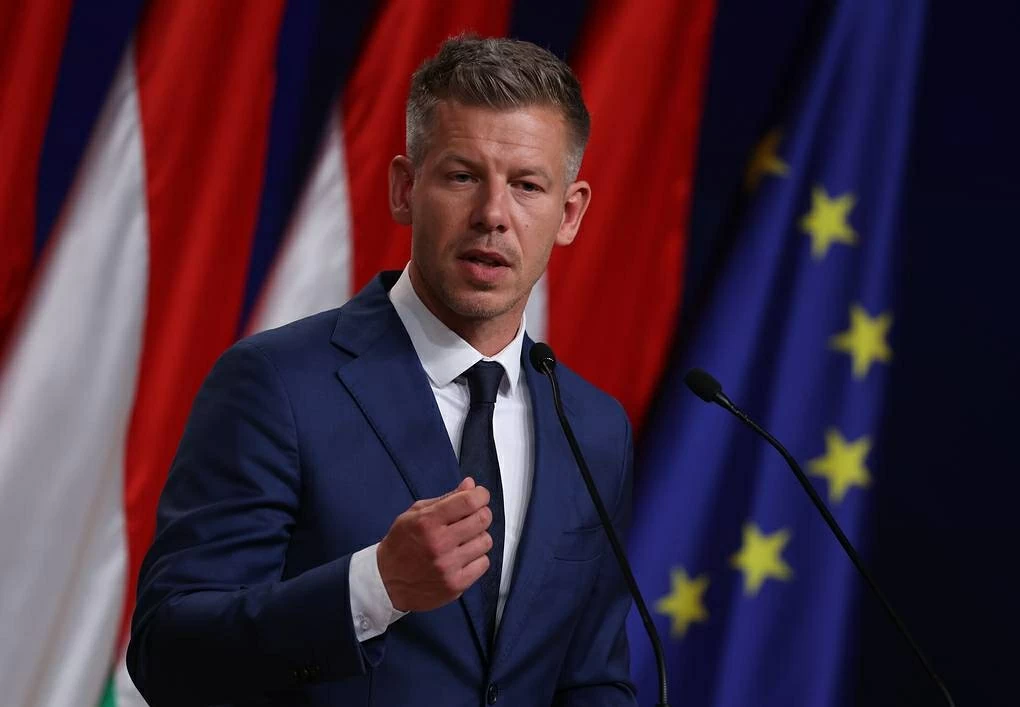 Thủ tướng tương lai của Hungary đưa ra lập trường về quan hệ với Nga, kêu gọi EU gỡ trừng phạt hậu xung đột Ukraine, Moscow lên tiếng Thủ tướng tương lai của Hungary đưa ra lập trường về quan hệ với Nga, kêu gọi EU gỡ trừng phạt hậu xung đột Ukraine, Moscow lên tiếng