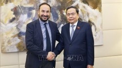 Chủ tịch Quốc hội Trần Thanh Mẫn gặp Tổng Bí thư Đảng Tái lập Cộng sản Italy Maurizio Acerbo