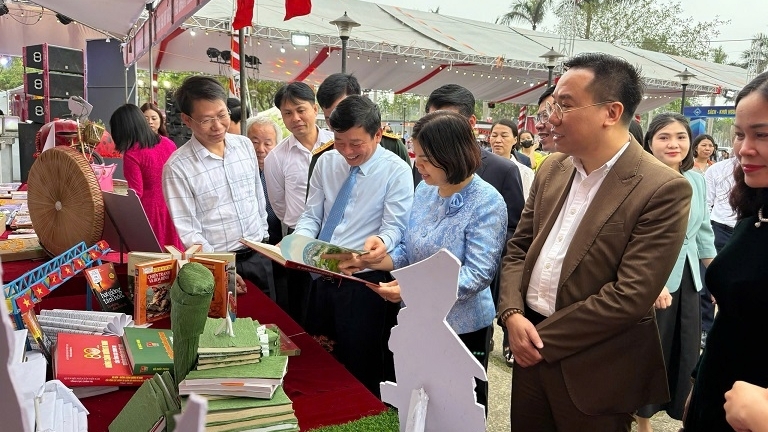 Lan tỏa văn hóa đọc - Gìn giữ bản sắc Kinh Bắc, phát triển con người Bắc Ninh