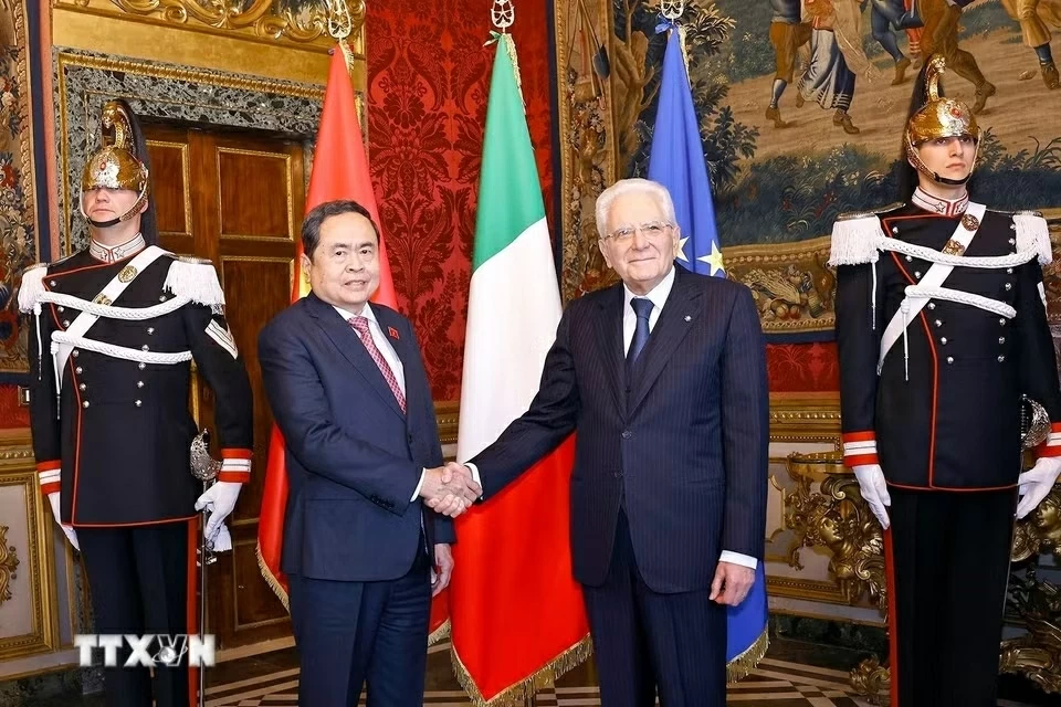 Chủ tịch Quốc hội Trần Thanh Mẫn hội kiến Tổng thống Italy Sergio Mattarella