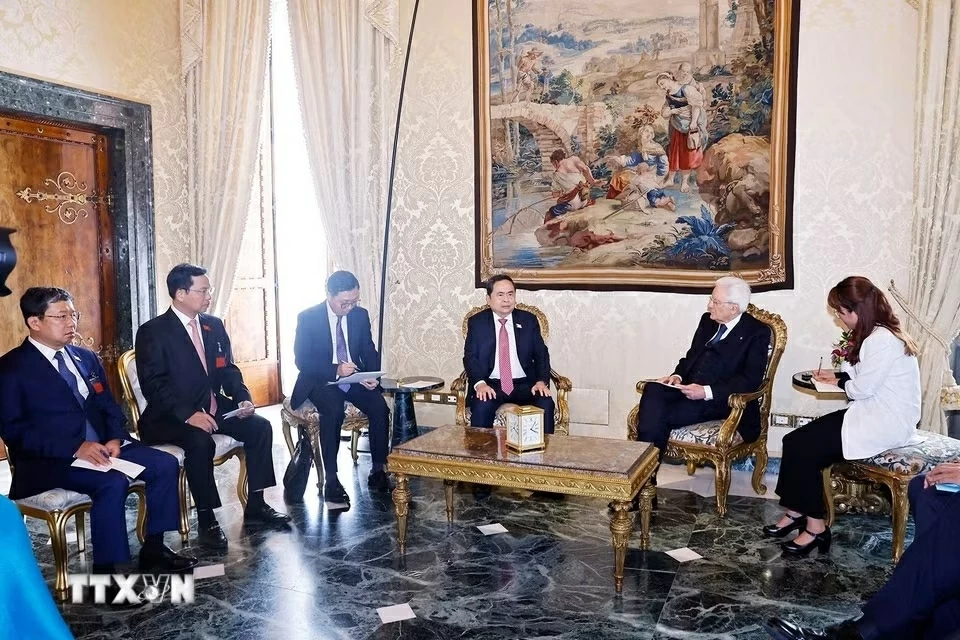 Chủ tịch Quốc hội Trần Thanh Mẫn hội kiến Tổng thống Italy Sergio Mattarella