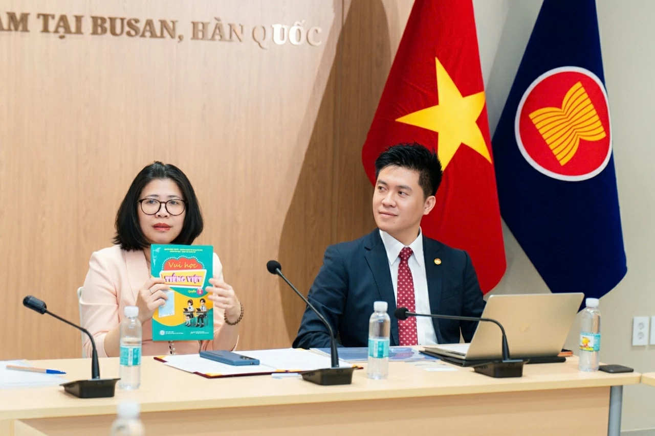 Thúc đẩy xây dựng lớp học tiếng Việt cộng đồng tại khu vực Đông Nam Hàn Quốc Thúc đẩy xây dựng lớp học tiếng Việt cộng đồng tại khu vực Đông Nam Hàn Quốc