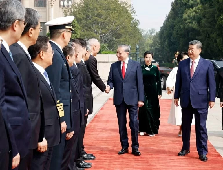 Toàn cảnh Lễ đón Tổng Bí thư, Chủ tịch nước Tô Lâm thăm cấp Nhà nước đến Trung Quốc