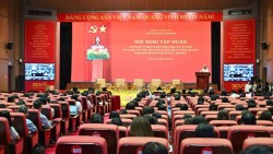 Tăng cường năng lực viết chính luận bảo vệ nền tảng tư tưởng của Đảng trong bối cảnh thông tin đa chiều, phức tạp