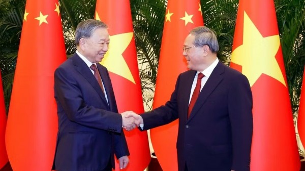 Tổng Bí thư, Chủ tịch nước Tô Lâm hội kiến Thủ tướng Quốc vụ viện Trung Quốc Lý Cường