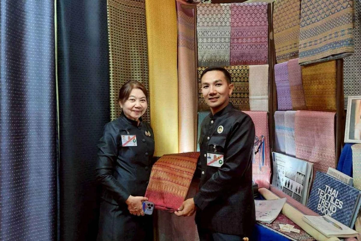 Cú hích UNESCO cho nghề dệt miền Nam Thái Lan