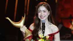 Hòa Minzy, Đình Bắc được vinh danh tại Giải thưởng Cống hiến 2025