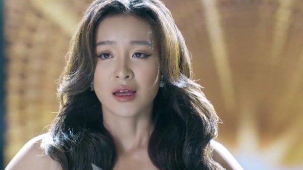 Phim 'Lời hứa đầu tiên' tập 1: Hoa hậu Vi Minh đối mặt với thị phi