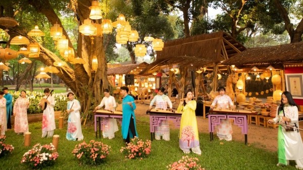 ‘Vườn Ánh sáng’ giữa không gian đạo học