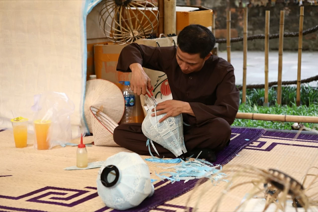 ‘Vườn Ánh sáng’ giữa không gian đạo học