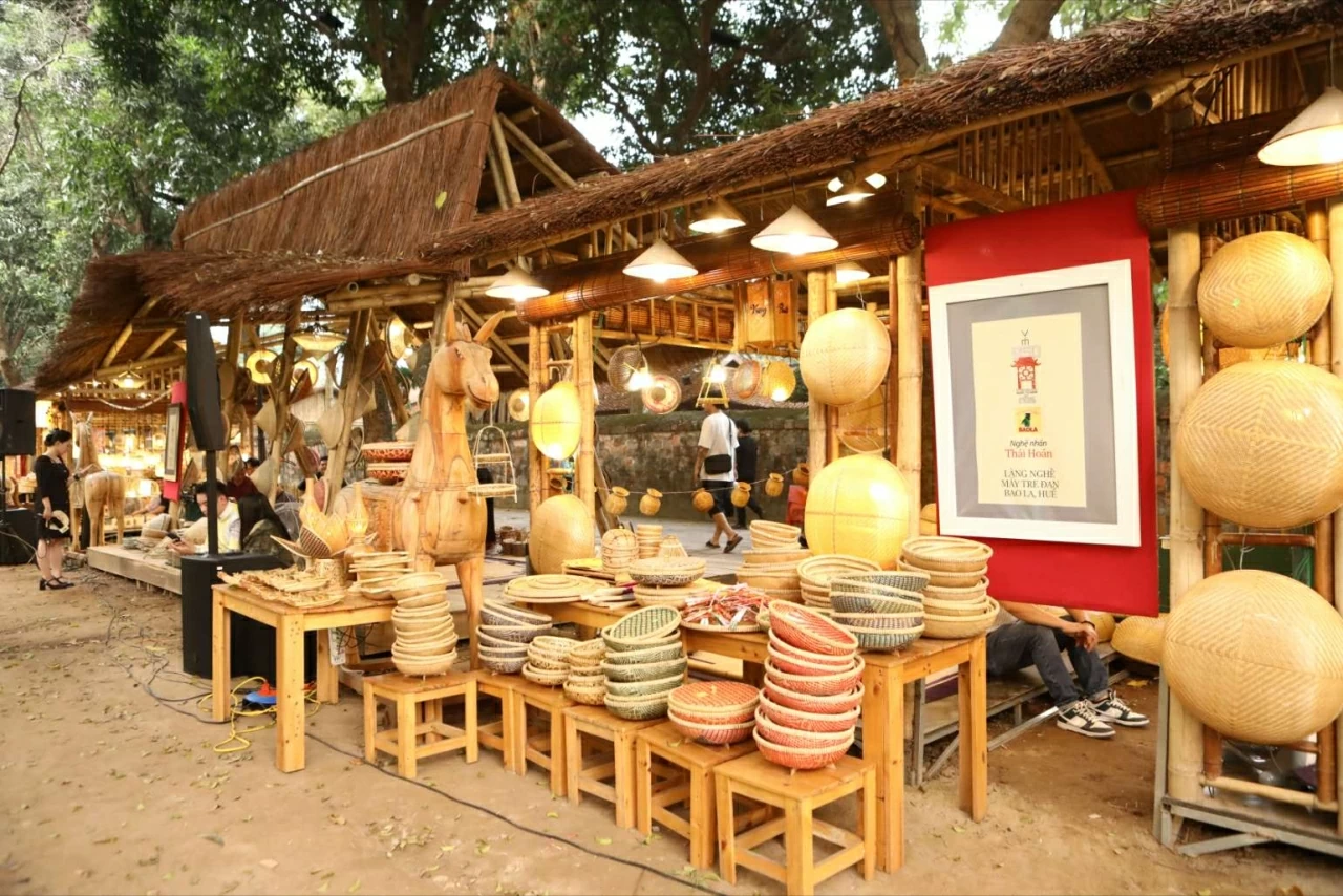 ‘Vườn Ánh sáng’ giữa không gian đạo học