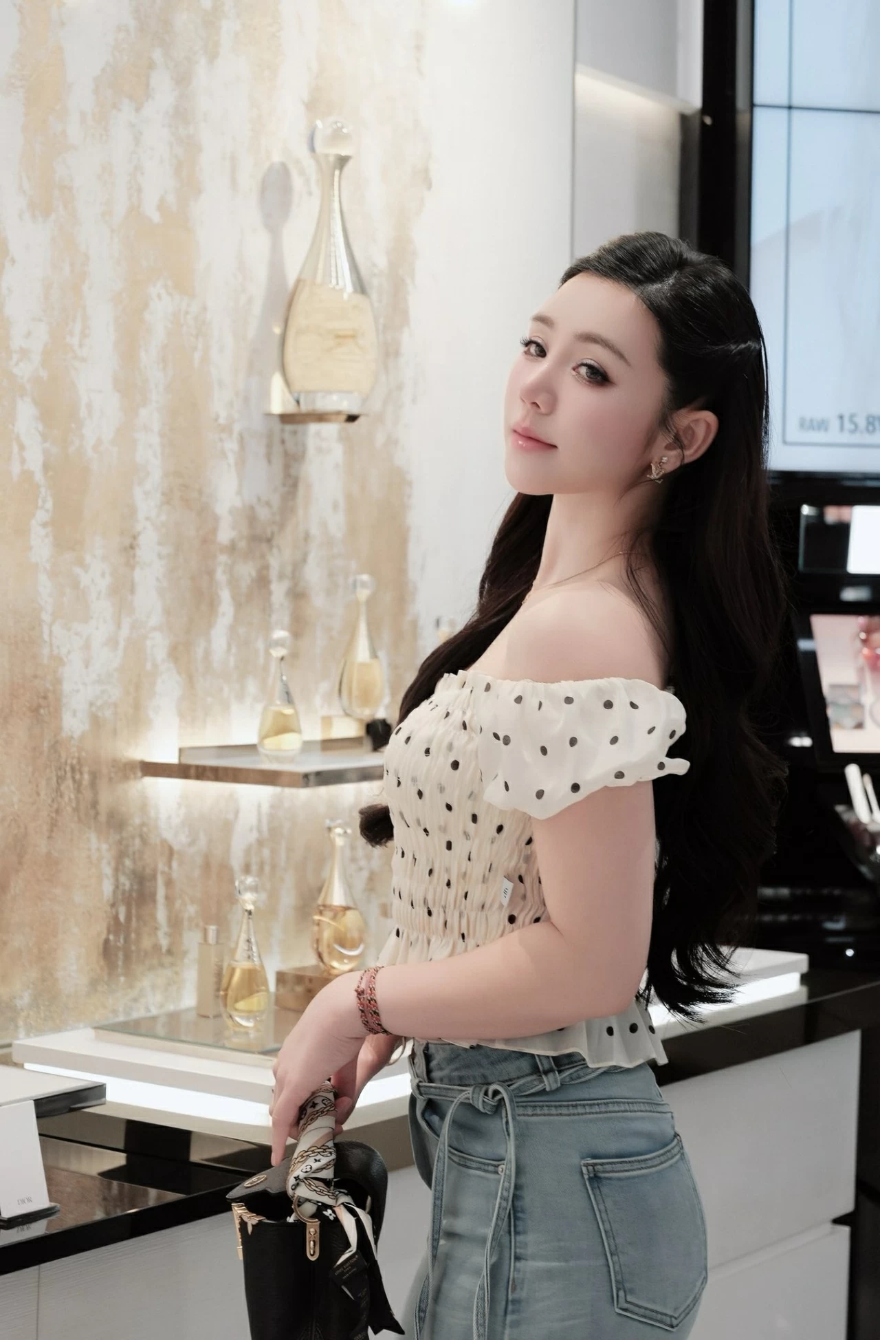 Diễn viên Quỳnh Kool