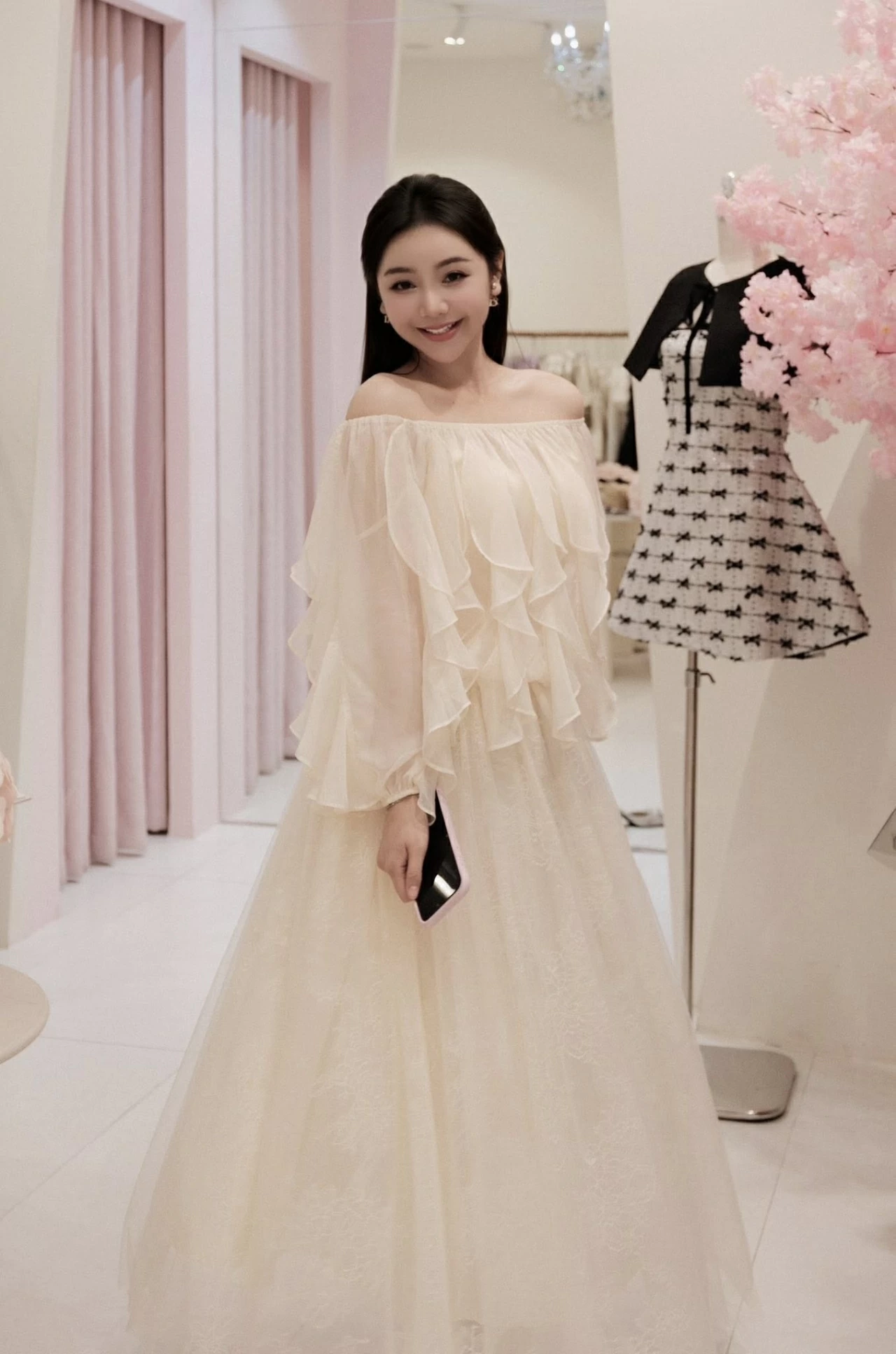 Diễn viên Quỳnh Kool