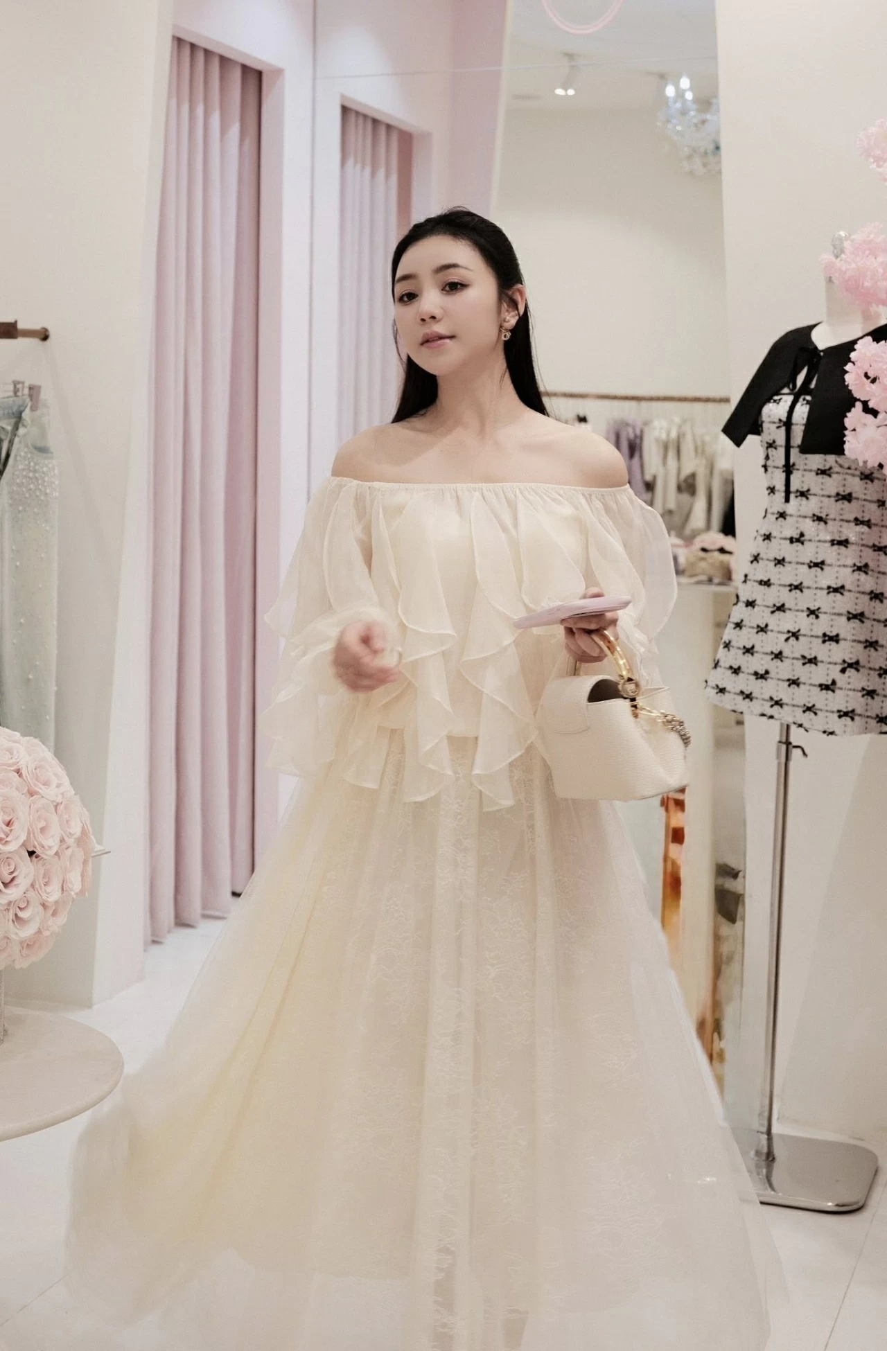 Diễn viên Quỳnh Kool