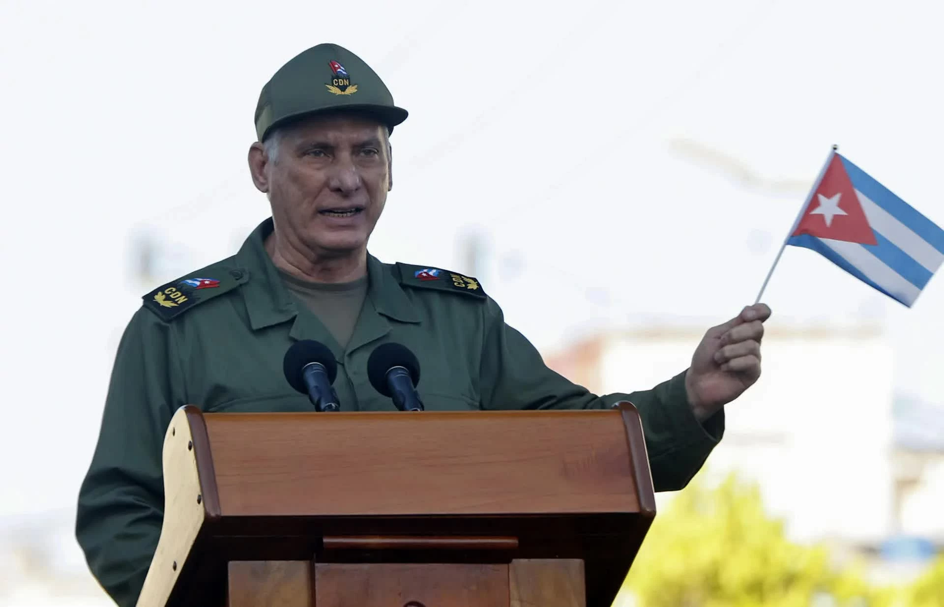 Chủ tịch Cuba: Chủ nghĩa xã hội là sự bảo đảm duy nhất cho công bằng xã hội Chủ tịch Cuba: Chủ nghĩa xã hội là sự bảo đảm duy nhất cho công bằng xã hội