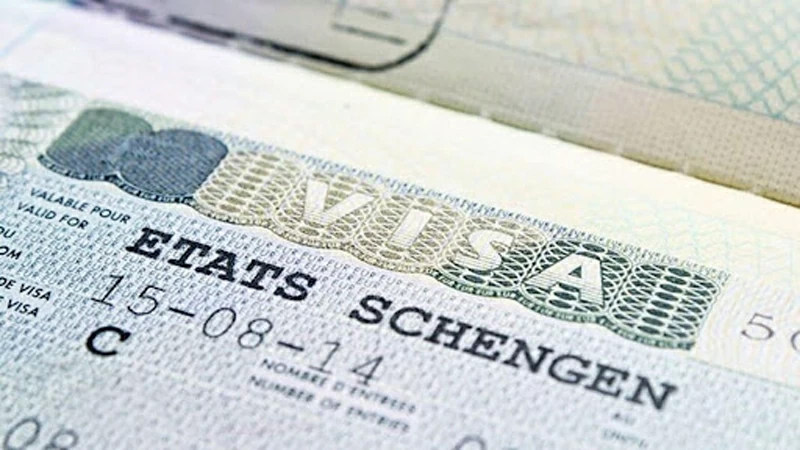 So sánh chương trình định cư Hy Lạp và Síp: Golden Visa nào tốt hơn cho nhà đầu tư?