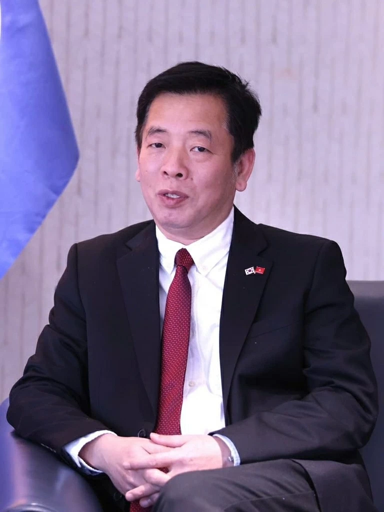 Tổng thống Hàn Quốc thăm Việt Nam: Vượt qua khuôn khổ thông thường, trở thành điểm neo chiến lược cho giai đoạn mới Tổng thống Hàn Quốc thăm Việt Nam: Vượt qua khuôn khổ thông thường, trở thành điểm neo chiến lược cho giai đoạn mới