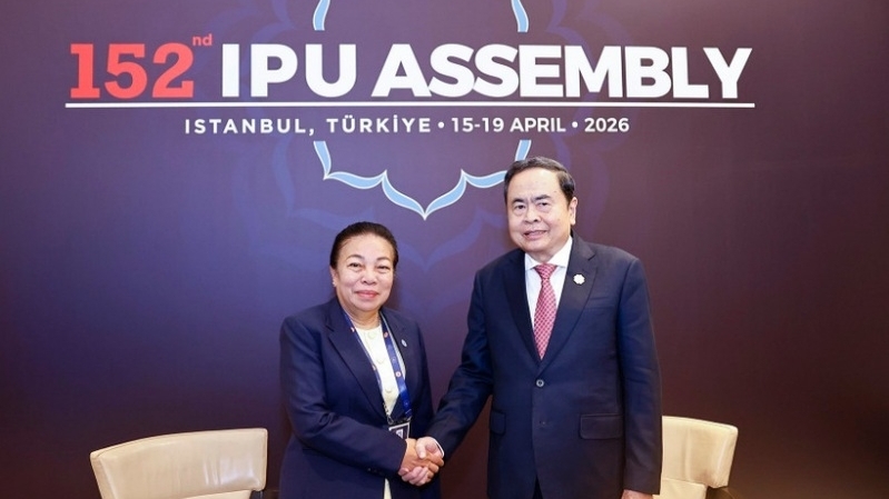 Tăng cường chia sẻ kinh nghiệm lập pháp giữa Việt Nam và Lào