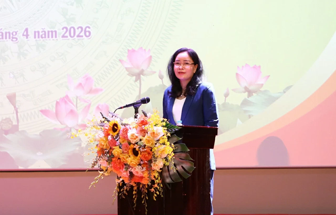 Phát huy nguồn lực văn hóa dân tộc trong giai đoạn mới Phát huy nguồn lực văn hóa dân tộc trong giai đoạn mới