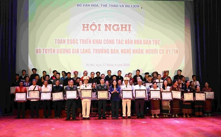 Phát huy nguồn lực văn hóa dân tộc trong giai đoạn mới