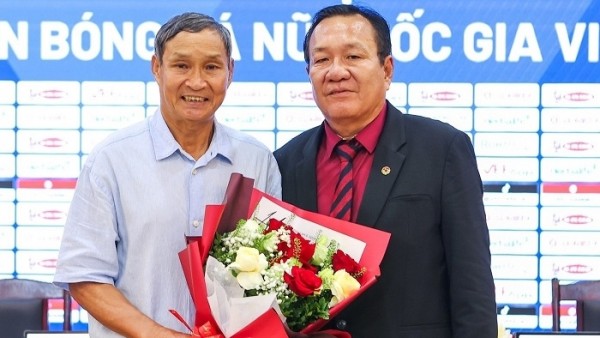 HLV Hoàng Văn Phúc tiếp quản 'ghế nóng' tuyển nữ Việt Nam mở ra chương mới với không ít thách thức