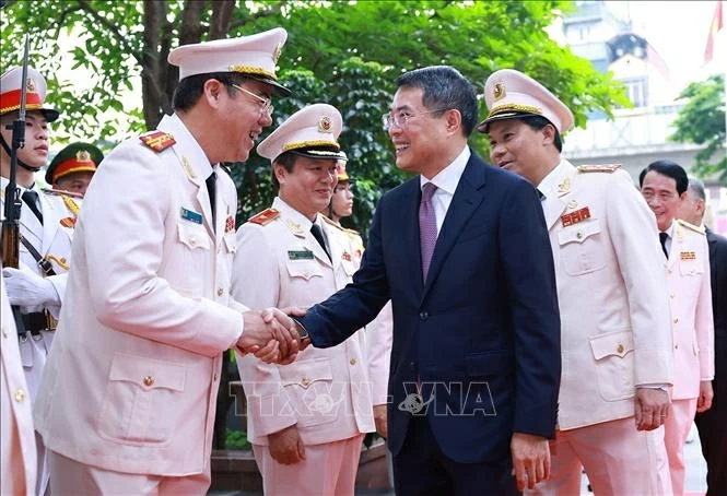 Thủ tướng Lê Minh Hưng biểu dương những thành tích, kết quả xuất sắc mà lực lượng Cảnh sát hình sự Thủ tướng Lê Minh Hưng biểu dương những thành tích, kết quả xuất sắc của lực lượng Cảnh sát hình sự