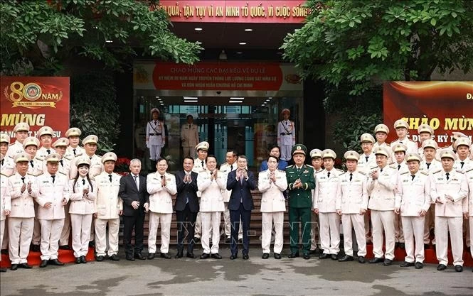 Thủ tướng Lê Minh Hưng biểu dương những thành tích, kết quả xuất sắc của lực lượng Cảnh sát hình sự