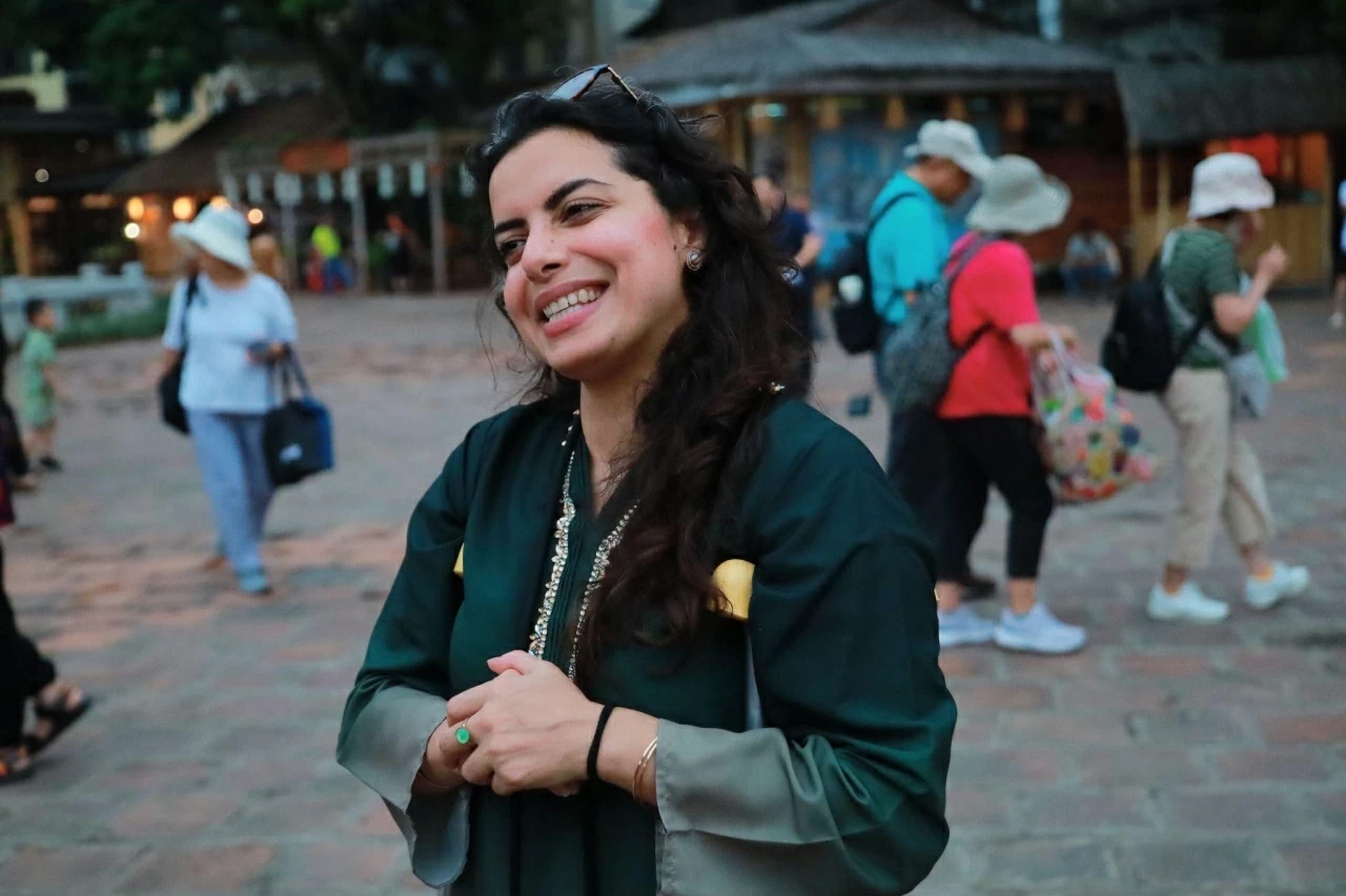 Bà Faiza Akhtar cho rằng ẩm thực là cầu nối giúp các nền văn hóa hiểu nhau hơn và góp phần gắn kết nhân dân Pakistan – Việt Nam.