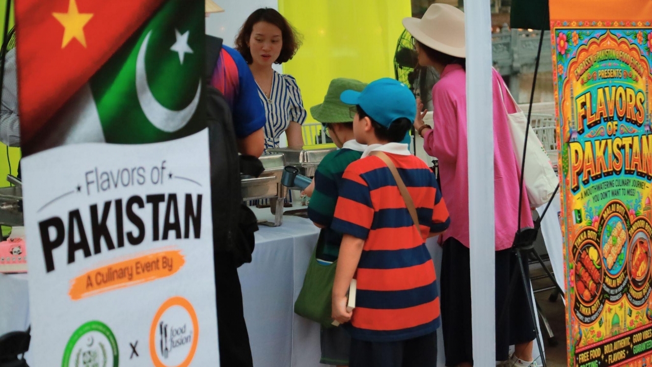 Đậm đà hương vị ẩm thực Pakistan giữa lòng Hà Nội