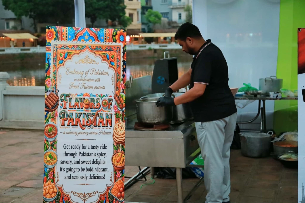 Đậm đà hương vị ẩm thực Pakistan giữa lòng Hà Nội