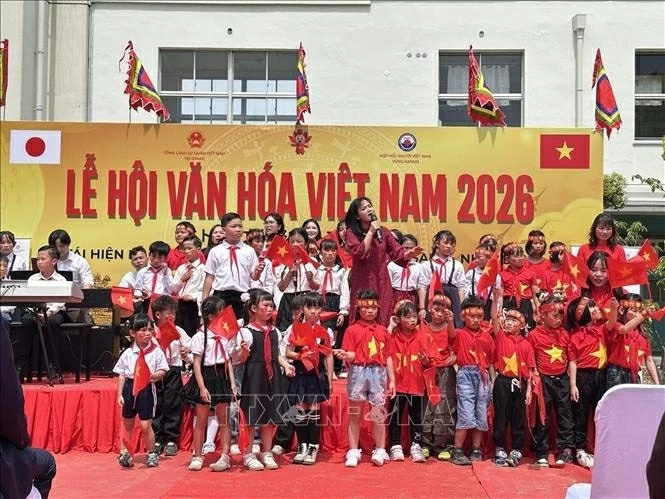 Lễ hội Văn hóa Việt Nam tại Osaka (Nhật Bản) đầy xúc động và lan tỏa Lễ hội Văn hóa Việt Nam tại Osaka (Nhật Bản) đầy xúc động và lan tỏa