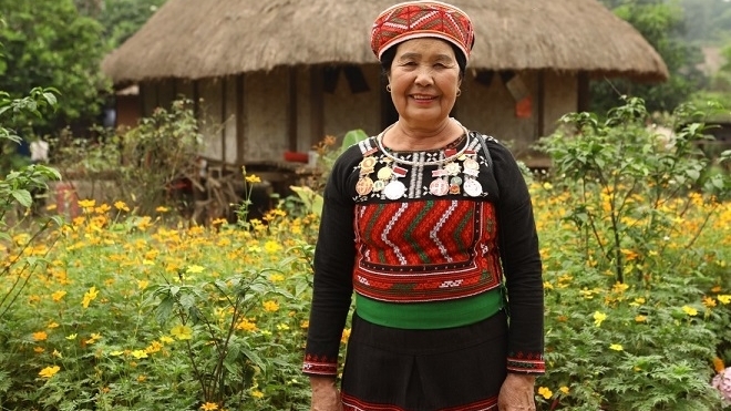 Nghệ nhân vùng cao với trăn trở truyền nối văn hóa dân tộc