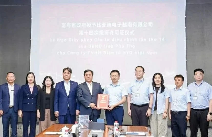 Đoàn xúc tiến đầu tư tỉnh Phú Thọ làm việc với Tập đoàn BYD về hợp tác trong lĩnh vực xe điện và năng lượng mới Đoàn xúc tiến đầu tư tỉnh Phú Thọ làm việc với Tập đoàn BYD về hợp tác trong lĩnh vực xe điện và năng lượng mới