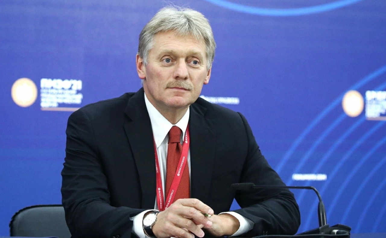 Người phát ngôn Điện Kremlin Dmitry Peskov cho rằng, EU sẽ tiếp tục chi viện cho Ukraine, bất chấp ghế Thủ tướng Hungary đổi chủ. (Nguồn: Civil Georgia)