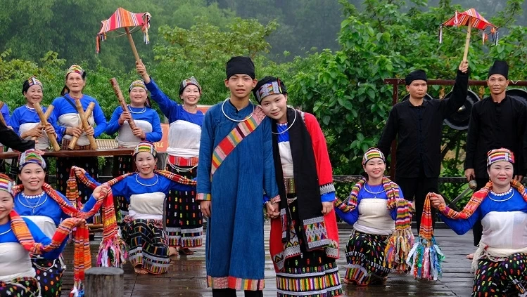 Khám phá những nghi lễ độc bản của các dân tộc Việt Nam Khám phá những nghi lễ độc bản của các dân tộc Việt Nam
