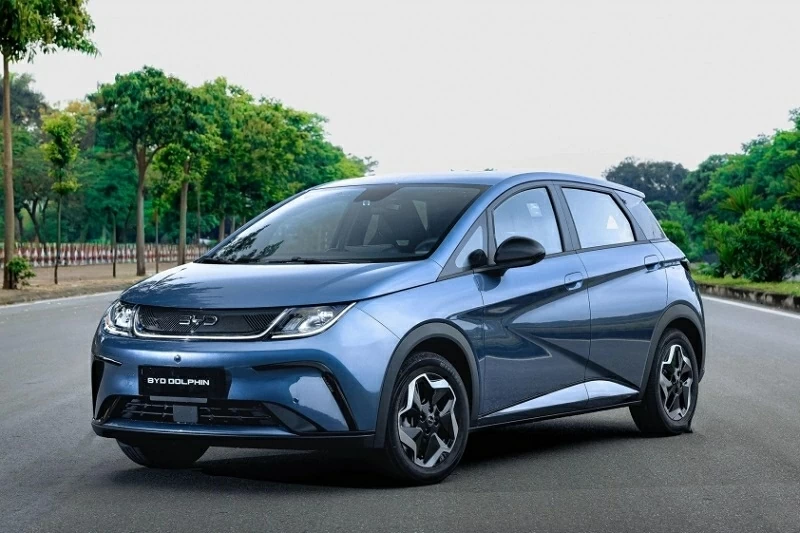 BYD Dolphin 2026 chốt giá bán từ 569 triệu đồng tại Việt Nam