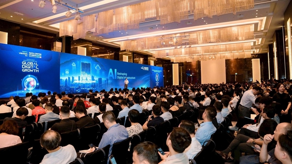 DCCI Summit 2026: Định hình lộ trình phát triển hạ tầng số của Việt Nam trong tương lai