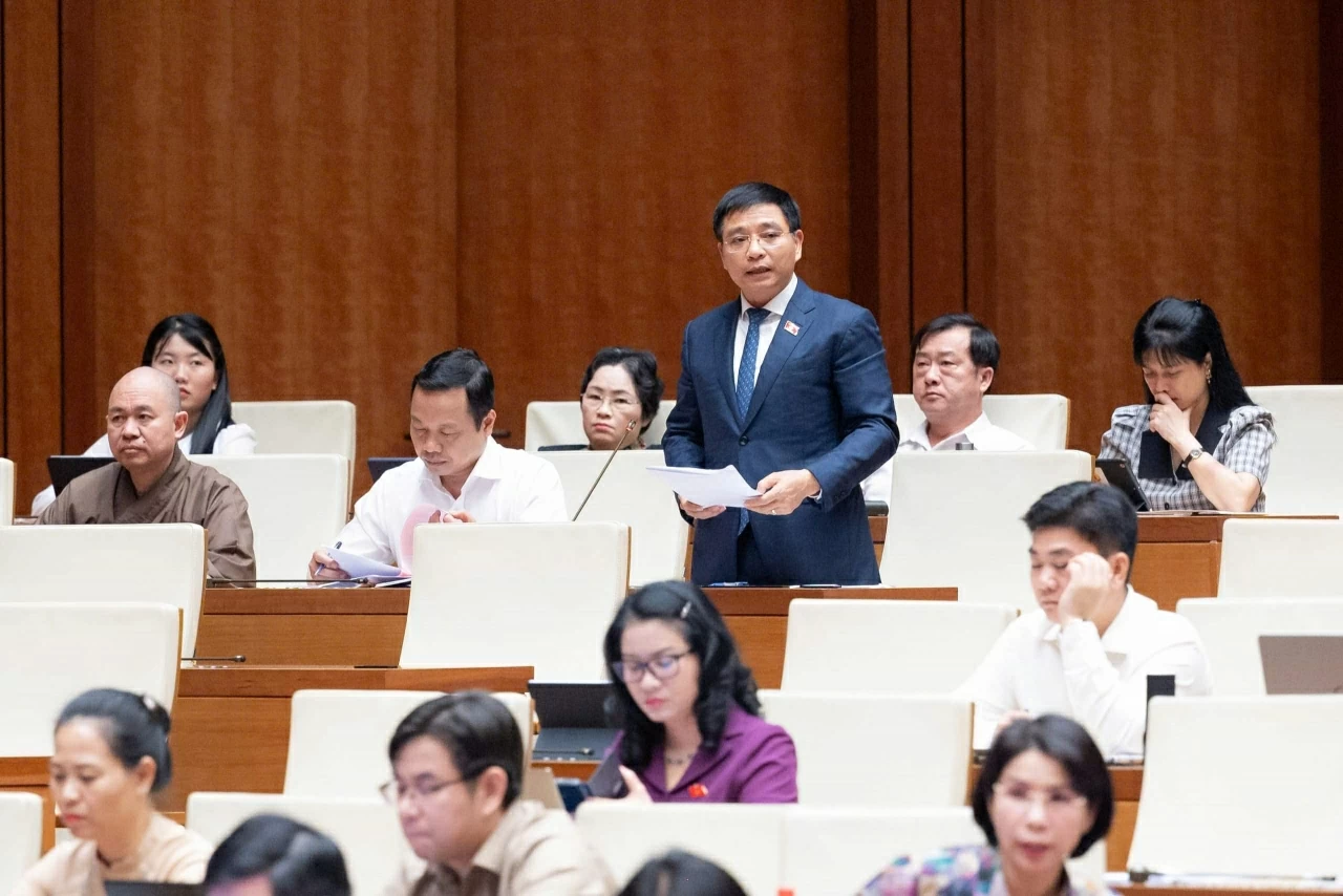 Quốc hội khóa XVI: Đấu tranh “không có vùng cấm, không có ngoại lệ” với thực phẩm giả, thực phẩm kém chất lượng Quốc hội khóa XVI: Đấu tranh “không có vùng cấm, không có ngoại lệ” với thực phẩm giả, thực phẩm kém chất lượng