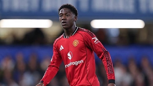 Man Utd giữ chân Mainoo bằng mức lương tăng gấp 4