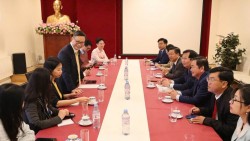 Đại sứ Việt Nam tại Pháp Trịnh Đức Hải tiếp lãnh đạo tỉnh An Giang