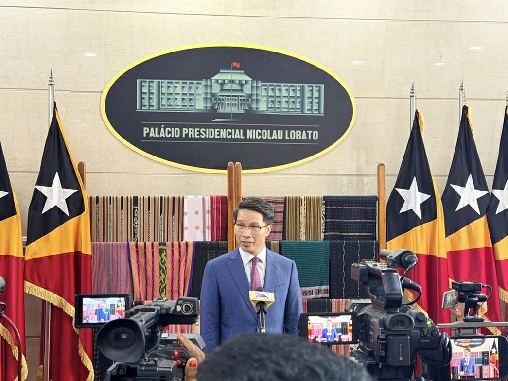 Đại biện Phạm Bình Đàm chào xã giao Tổng thống Timor-Leste José Ramos-Horta