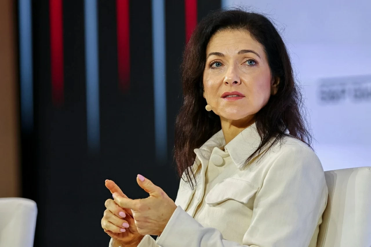 Ngày 22/4, Bộ trưởng Kinh tế và Năng lượng Đức Katherina Reiche thông báo hạ dự báo tăng trưởng GDP năm 2026 xuống còn 0,5%, giảm một nửa so với mức 1% đưa ra hồi đầu năm.