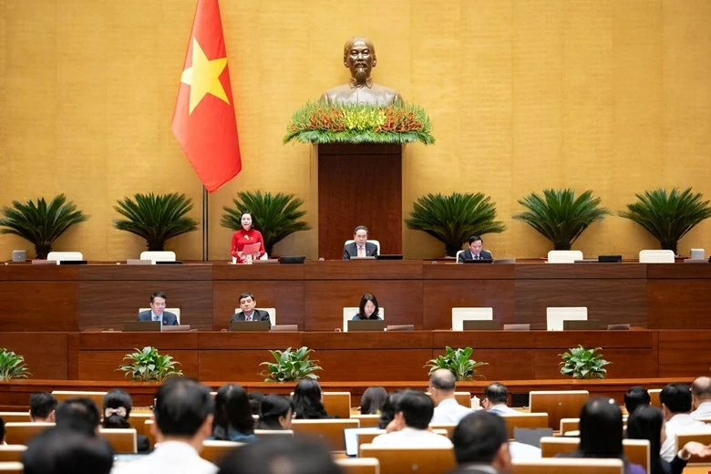 Hôm nay (23/4), Quốc hội bàn về Luật Thuế thu nhập cá nhân, Thuế tiêu thụ đặc biệt Hôm nay (23/4), Quốc hội bàn về Luật Thuế thu nhập cá nhân, Thuế tiêu thụ đặc biệt