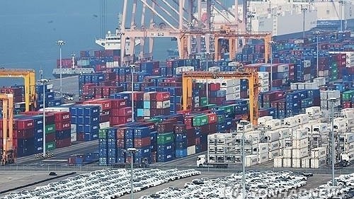 Kinh tế Hàn Quốc ‘khởi sắc’ trong quý I nhờ xuất khẩu bán dẫn