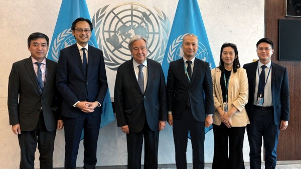 Đại sứ Đỗ Hùng Việt gặp gỡ báo chí quốc tế, khẳng định Việt Nam sẵn sàng vai trò Chủ tịch Hội nghị Kiểm điểm NPT lần thứ 11