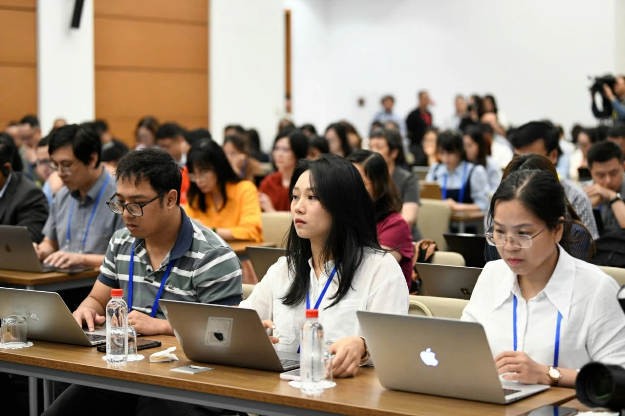 Họp báo Quốc hội: Các chính sách được ban hành mang đậm tinh thần đổi mới Họp báo Quốc hội: Các chính sách được ban hành mang đậm tinh thần đổi mới