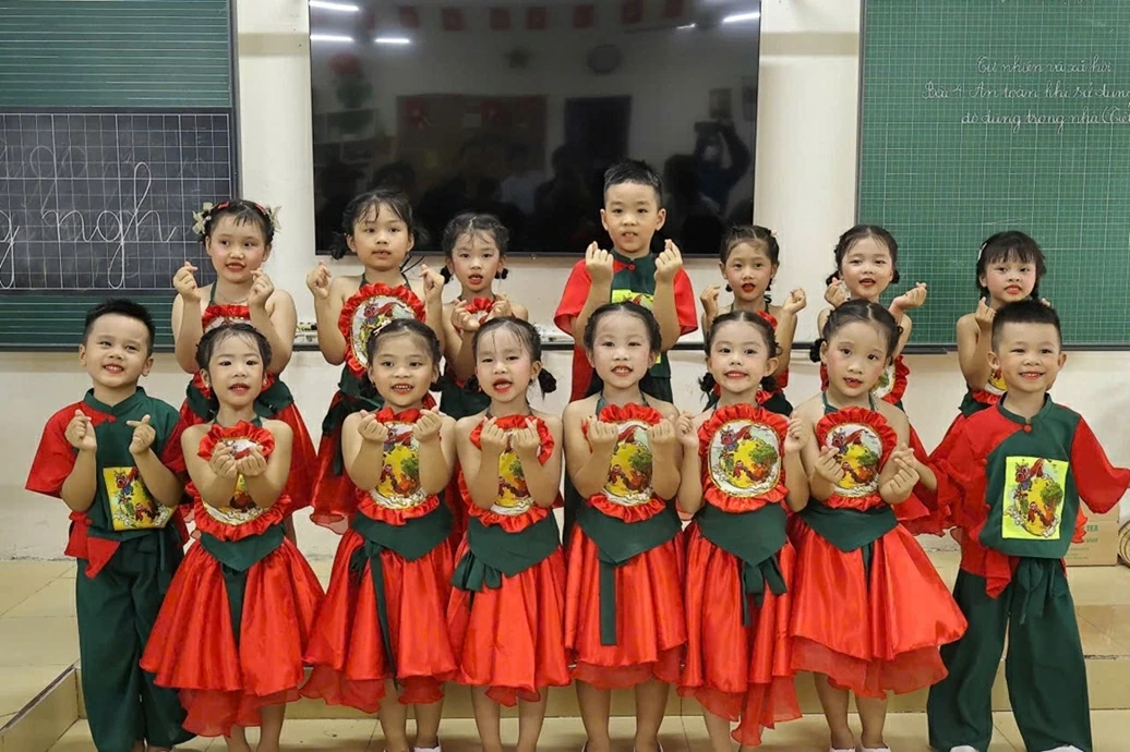 Giáo dục, đào tạo: Nhiệm vụ trọng tâm, lâu dài, có ý nghĩa đặc biệt quan trọng của phường Dương Kinh Giáo dục, đào tạo: Nhiệm vụ trọng tâm, lâu dài, có ý nghĩa đặc biệt quan trọng của phường Dương Kinh