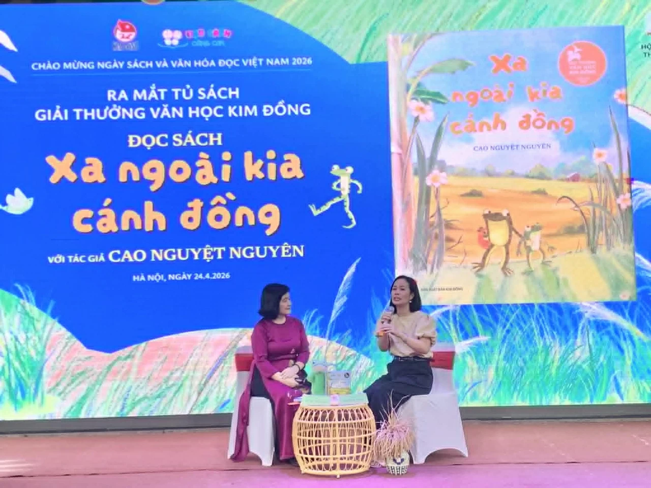 Ra mắt tủ sách Giải thưởng Văn học Kim Đồng lần thứ Nhất