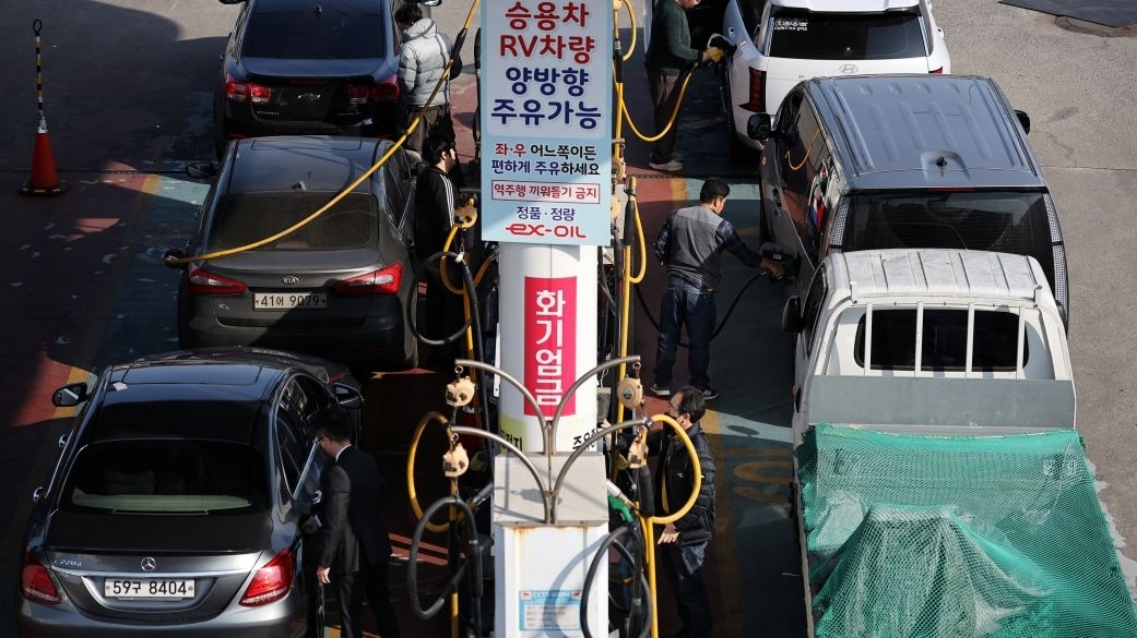 Kinh tế Mỹ 'dễ tổn thương hơn tưởng tượng' khi cú sốc nguồn cung ở châu Á đang lan rộng